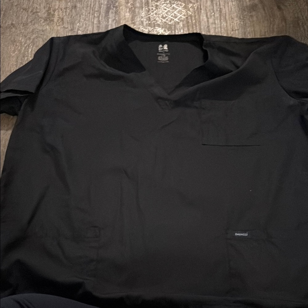 Black V-Neck Scrub Top